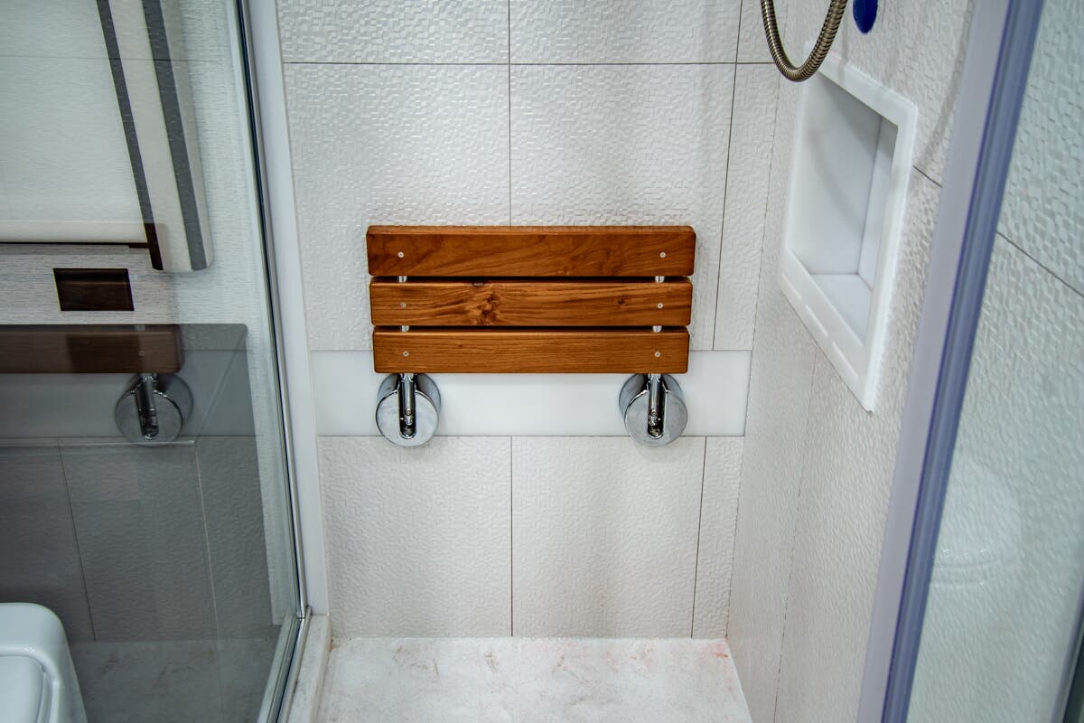 Bus-Stuff.com Class A Rv For Sale