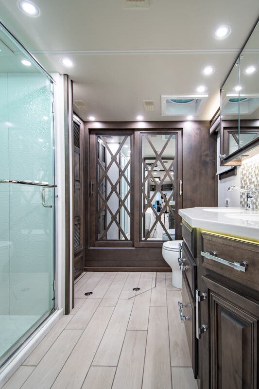 Bus-Stuff.com Class A Rv For Sale