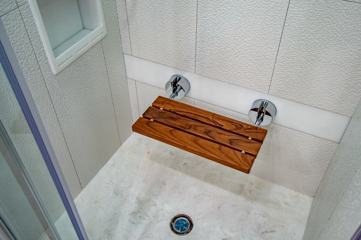 Bus-Stuff.com Class A Rv For Sale