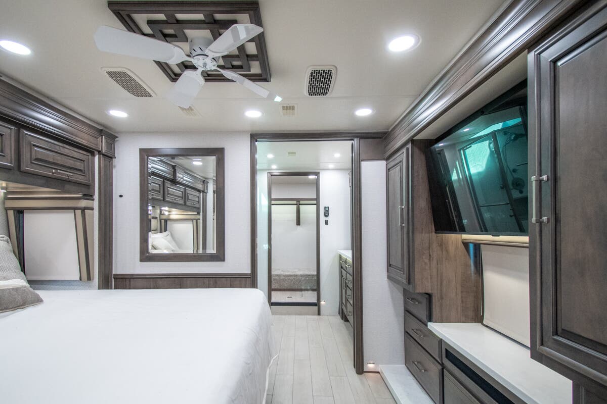 Bus-Stuff.com Class A Rv For Sale