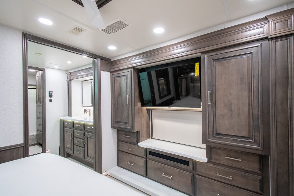 Bus-Stuff.com Class A Rv For Sale