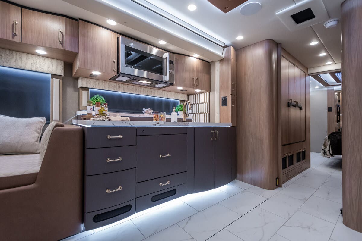 Bus-Stuff.com Class A Rv For Sale