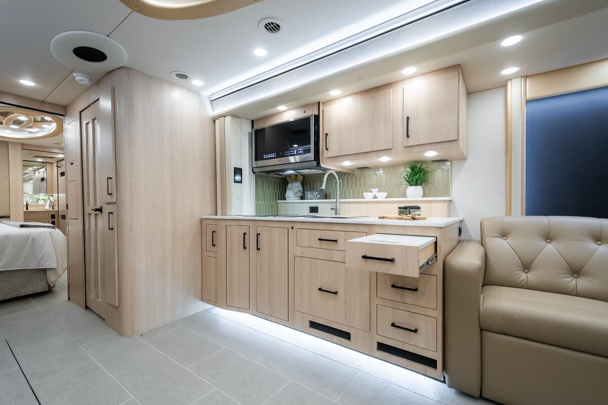 Bus-Stuff.com Class A Rv For Sale