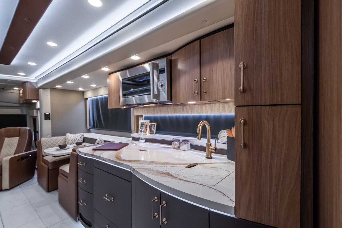 Bus-Stuff.com Class A Rv For Sale