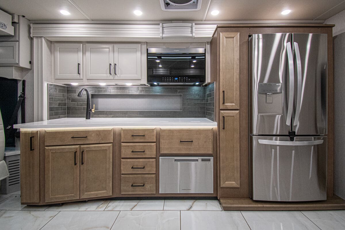 Bus-Stuff.com Class A Rv For Sale