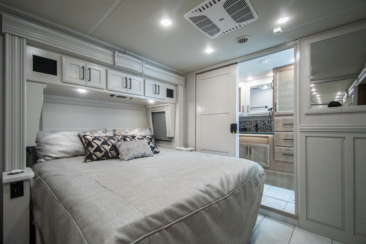 Bus-Stuff.com Class A Rv For Sale