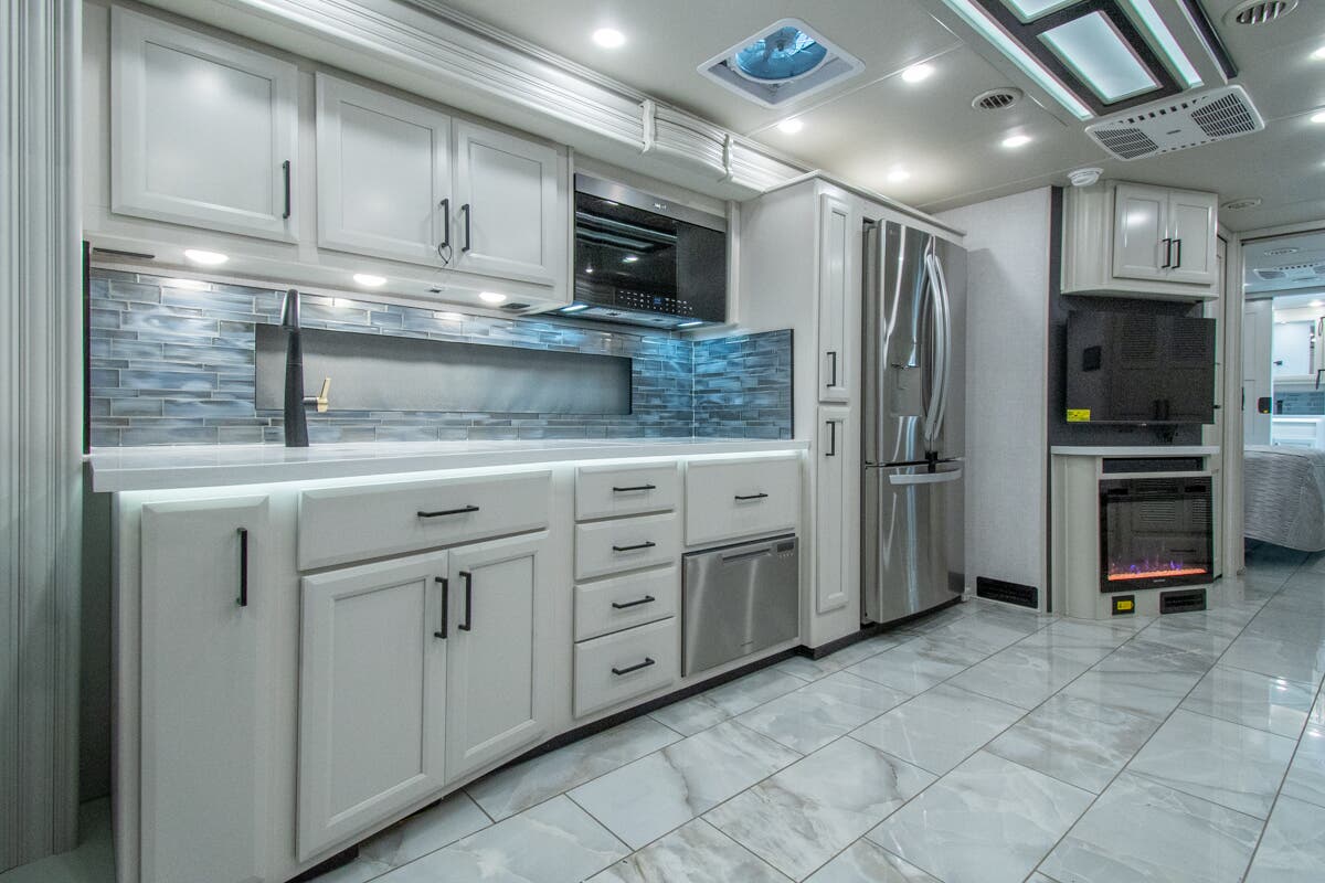 Bus-Stuff.com Class A Rv For Sale