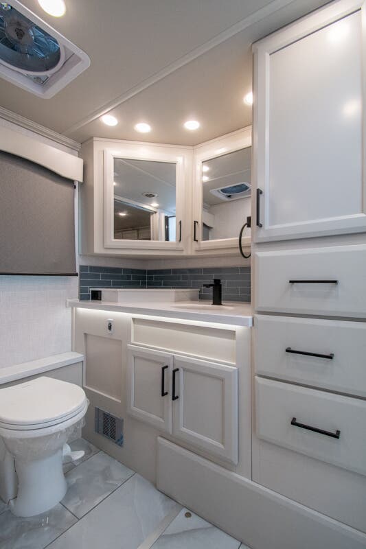 Bus-Stuff.com Class A Rv For Sale