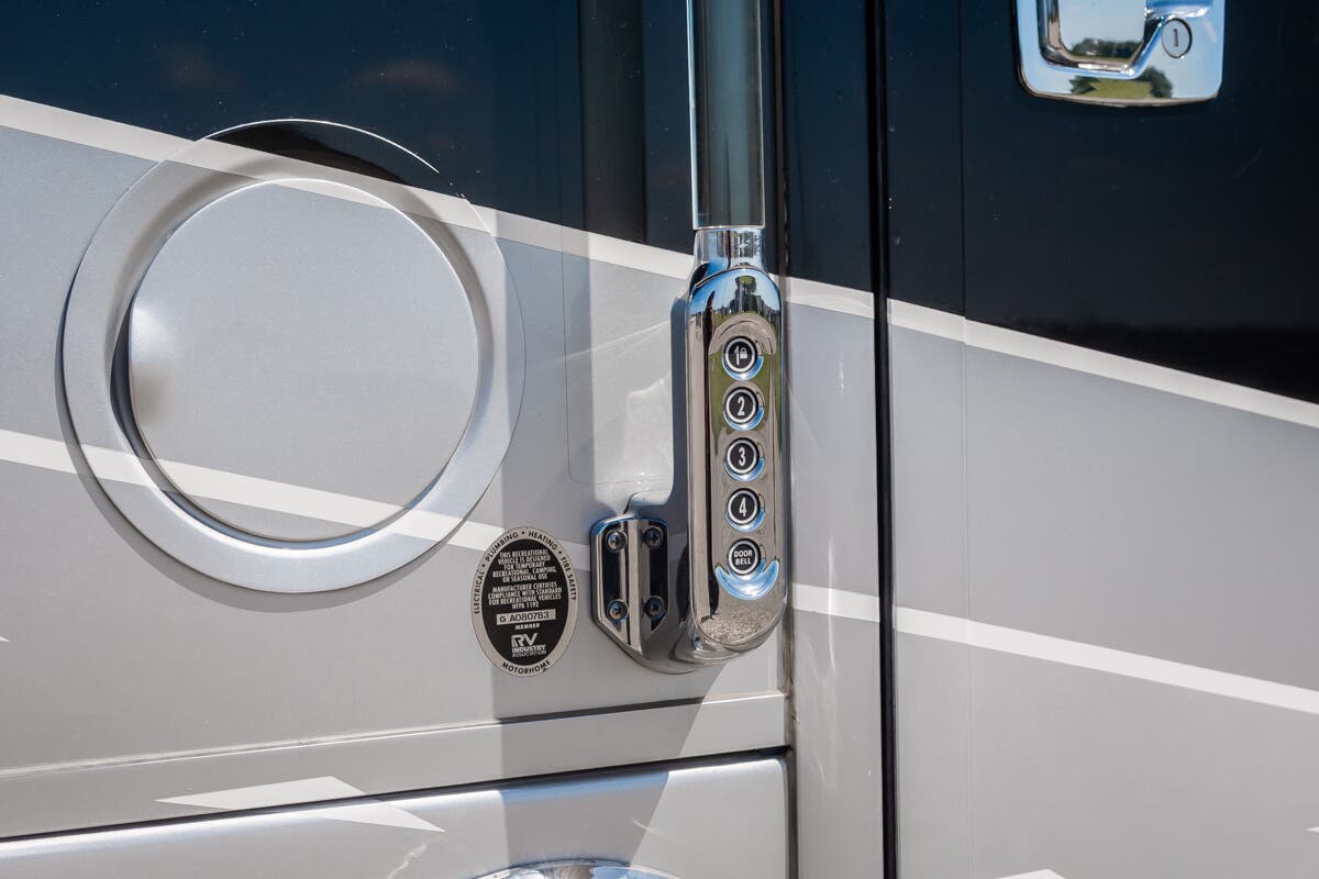 Bus-Stuff.com Class A Rv For Sale
