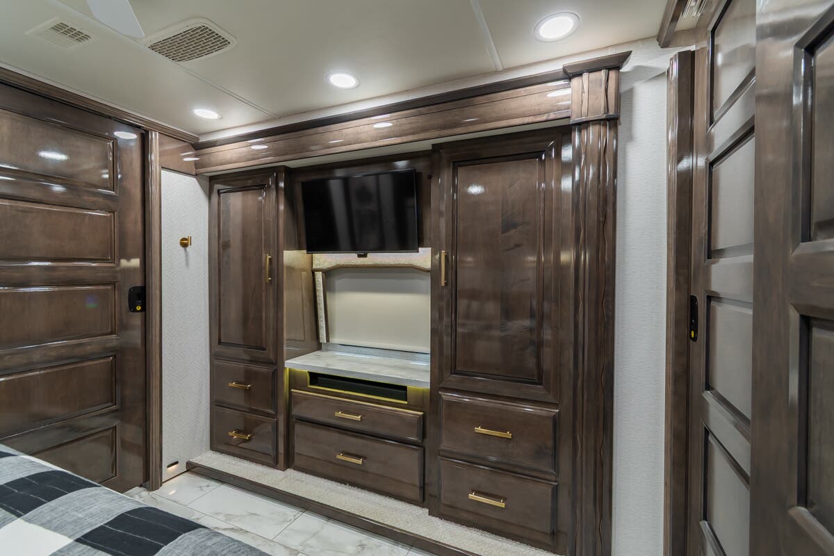 Bus-Stuff.com Class A Rv For Sale
