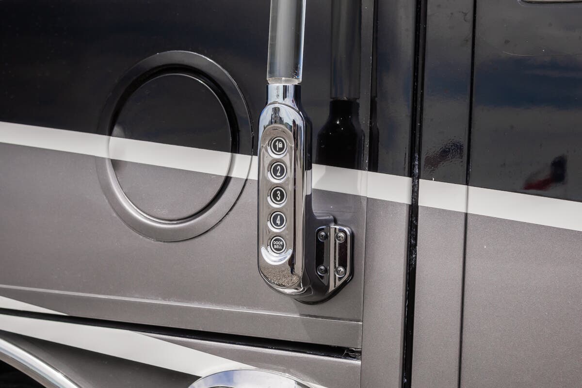 Bus-Stuff.com Class A Rv For Sale