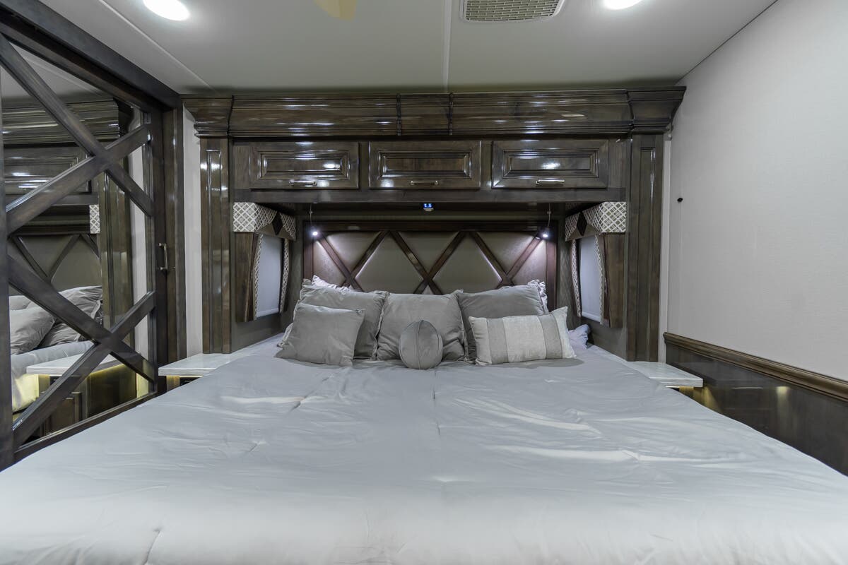 Bus-Stuff.com Class A Rv For Sale