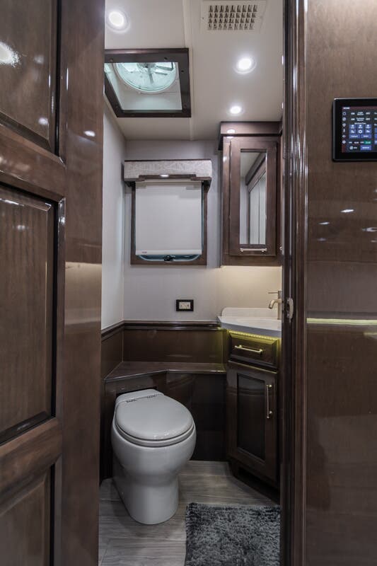 Bus-Stuff.com Class A Rv For Sale