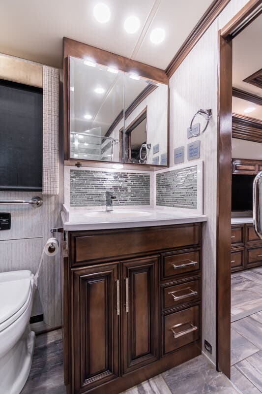 Bus-Stuff.com Class A Rv For Sale