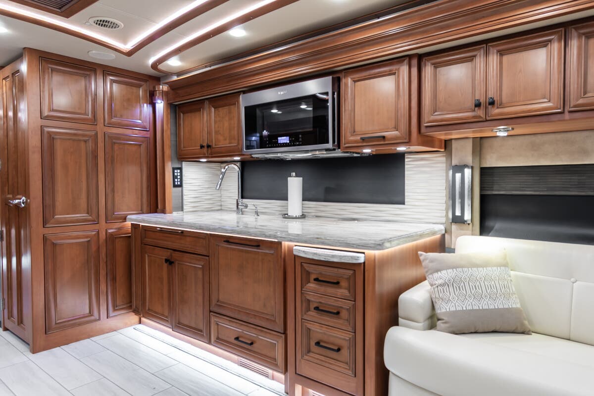 Bus-Stuff.com Class A Rv For Sale
