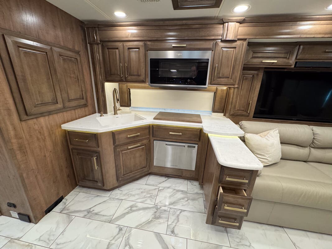 Bus-Stuff.com Class A Rv For Sale