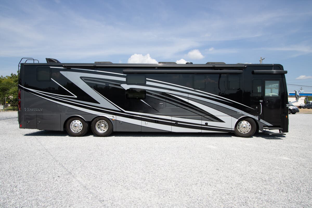 Bus-Stuff.com Class A Rv For Sale