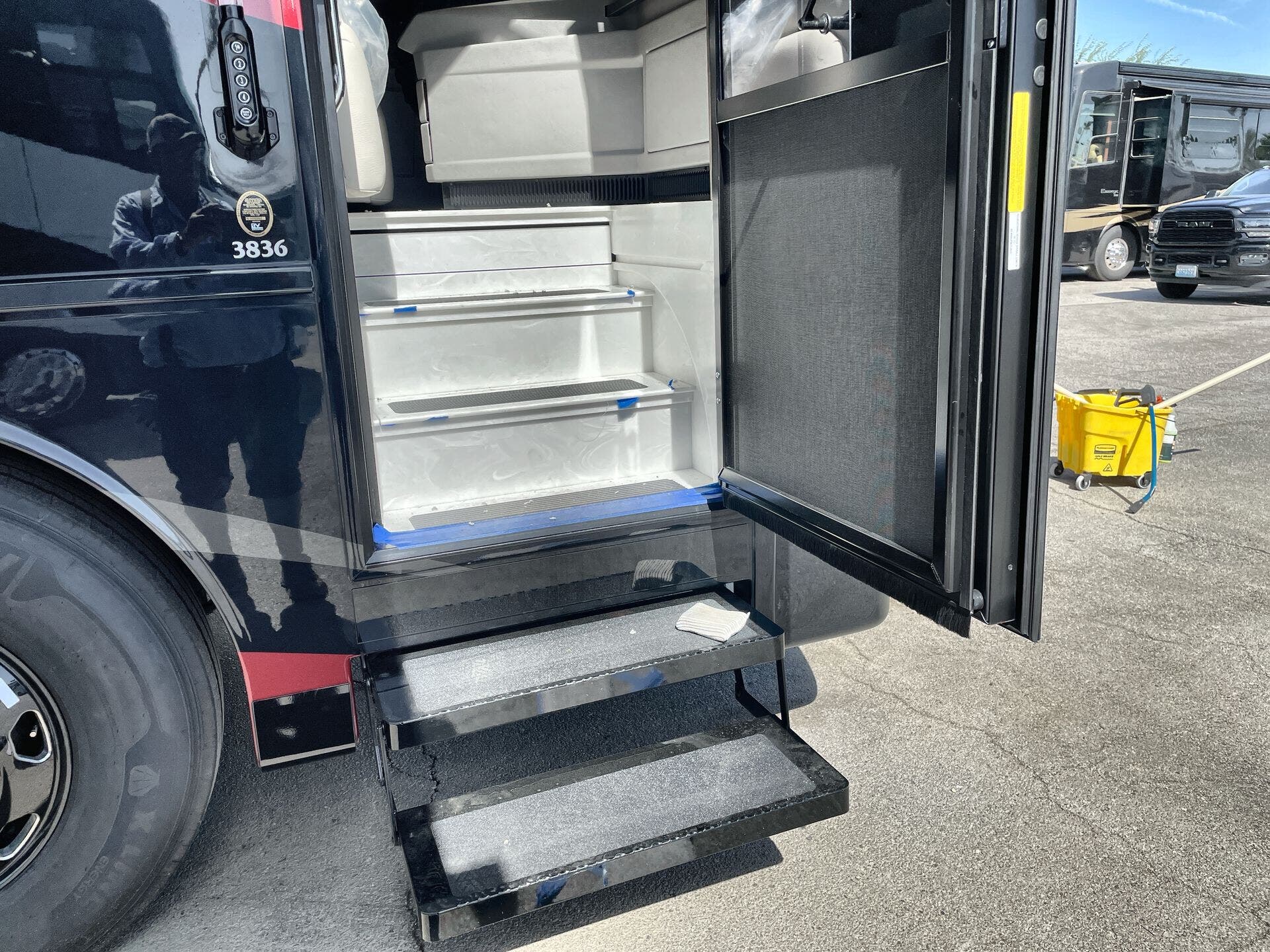 Bus-Stuff.com Class A Rv For Sale