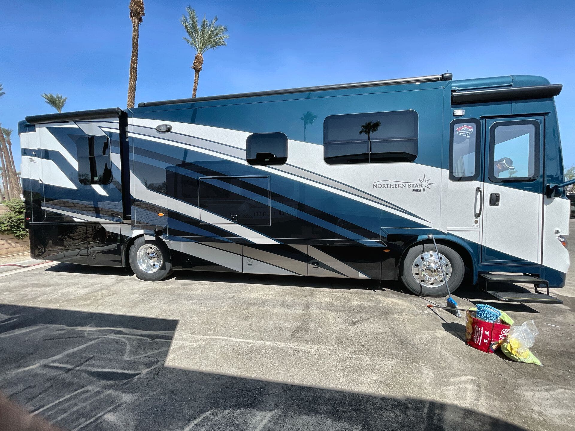 Bus-Stuff.com Class A Rv For Sale
