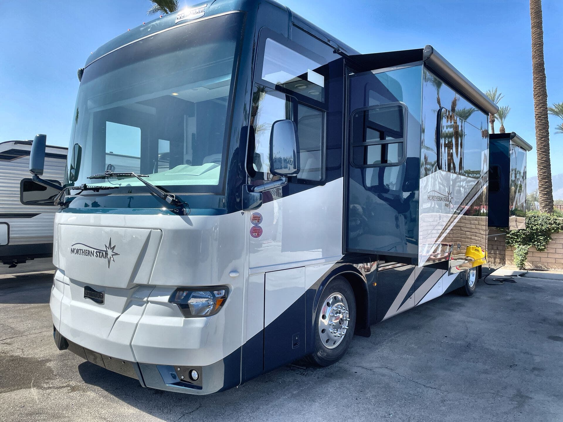Bus-Stuff.com Class A Rv For Sale