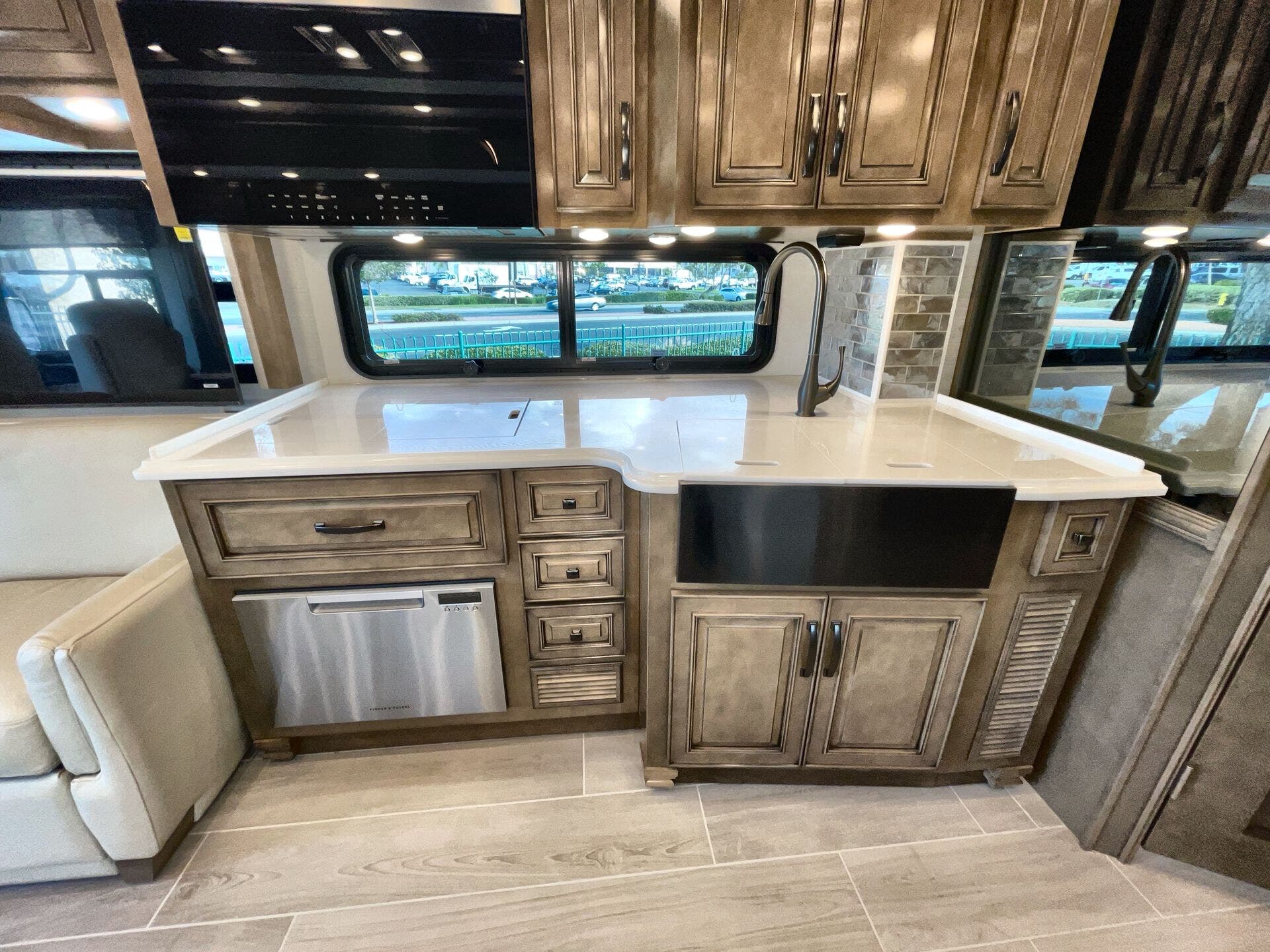 Bus-Stuff.com Class A Rv For Sale
