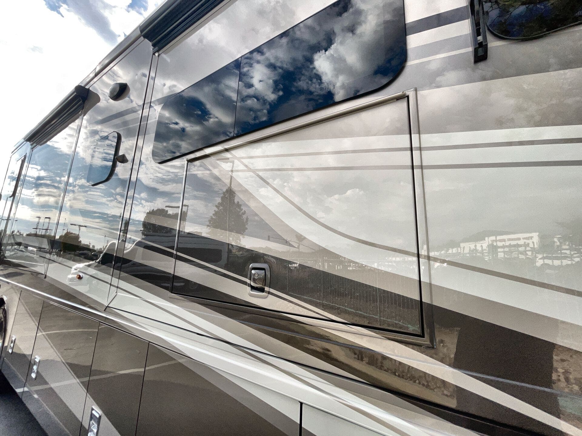 Bus-Stuff.com Class A Rv For Sale