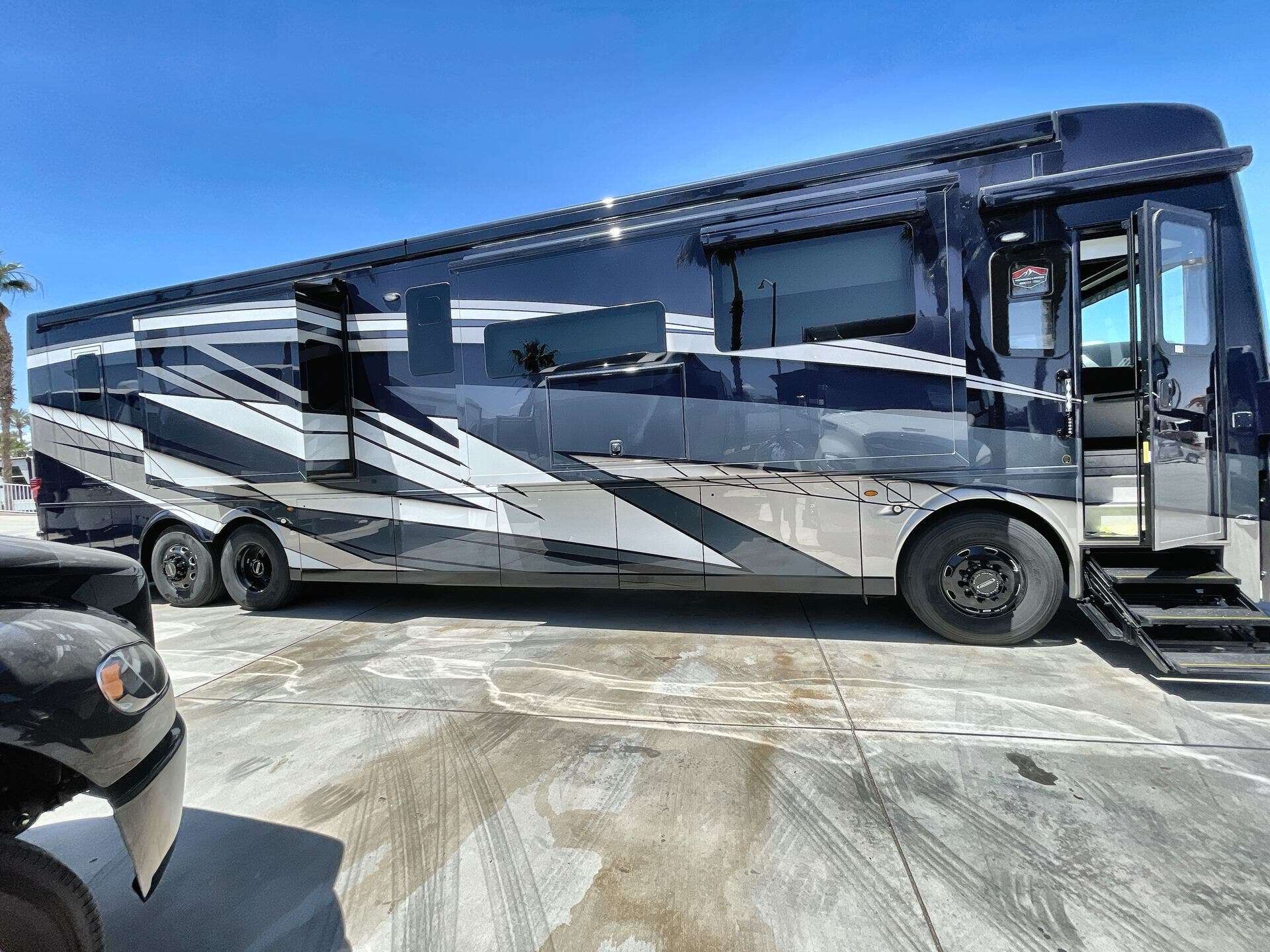 Bus-Stuff.com Class A Rv For Sale